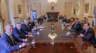 Fern&aacute;ndez y gobernadores impulsan juicio pol&iacute;tico a la Corte por &ldquo;manifiesta parcialidad&rdquo;