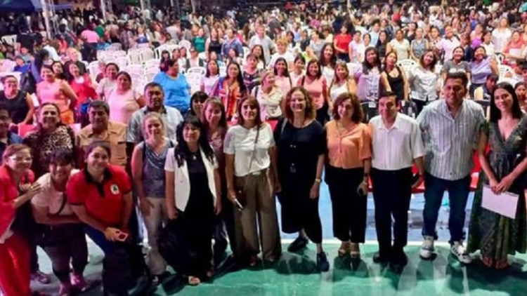 M&aacute;s de 1.500 docentes comprometidos contra el bullying y ciberbullying en San Pedro