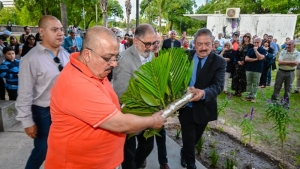 El intendente Jorge encabez&oacute; la imposici&oacute;n del nombre &ldquo;Plazoleta M&aacute;ximo Tell&rdquo; en homenaje al sindicalista desaparecido