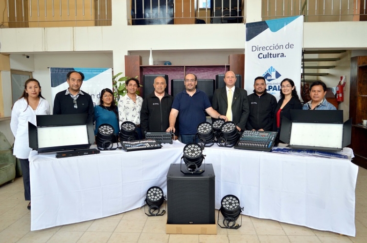 Con &ldquo;moderno equipamiento audiovisual&rdquo; se puso en marcha la puesta en valor de la casa de la cultura de Palpal&aacute;