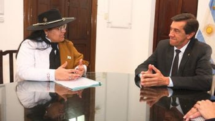 Sadir recibi&oacute; a mujeres gauchas en Casa de Gobierno