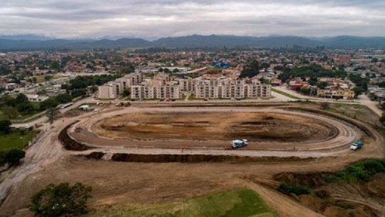 Ciudad Deportiva: obras de cubierta del estadio y pista