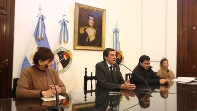 Sadir firm&oacute; el contrato para el inicio de obra de la Estaci&oacute;n de Transferencia El Carmen