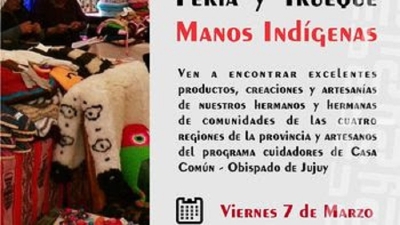 Feria de Emprendedores "Manos Ind&iacute;genas" en el atrio de la catedral