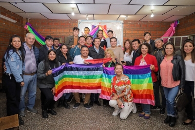Ante personas del colectivo LGBT+, Sadir sostuvo que &ldquo;hay que tender puentes&rdquo;