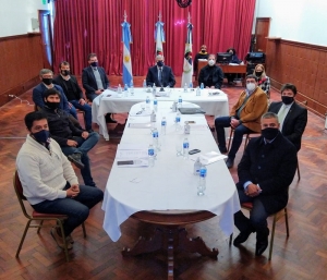 Sesion&oacute; el parlamento del NOA