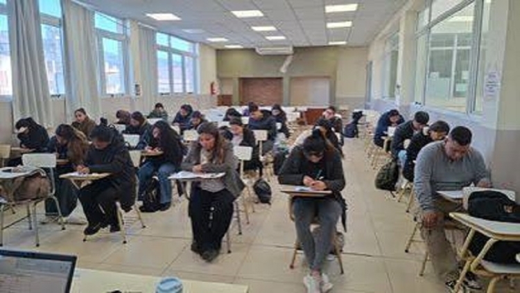 Salud contin&uacute;a con llamados a concurso para cubrir cargos en toda la provincia