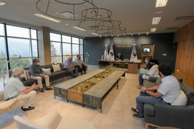 Proyectan acciones coordinadas para fortalecer sector productivo tabacalero