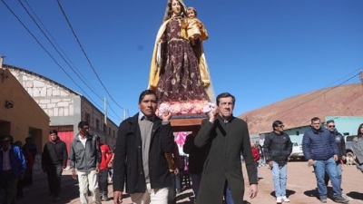Sadir acompa&ntilde;&oacute; a la comunidad de Catua en sus fiestas patronales