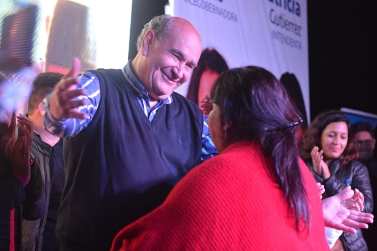 Rub&eacute;n Rivarola: &ldquo;Dignidad salarial para los docentes, las fuerzas de seguridad, los municipales y el personal de salud&rdquo;