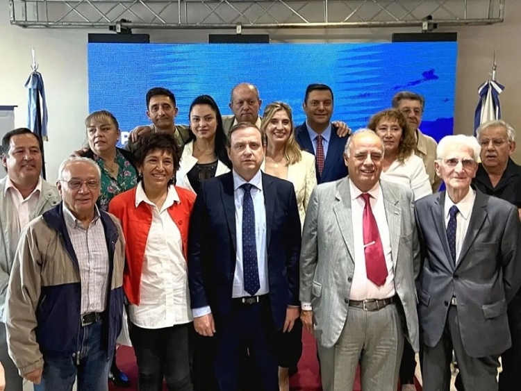 &ldquo;Nuestros constituyentes no van a acompa&ntilde;ar una reforma de la constituci&oacute;n a medida de morales&rdquo;