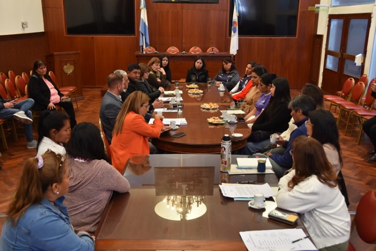 La Comisi&oacute;n de Trabajo analiz&oacute; una iniciativa para incorporar un cupo femenino en la construcci&oacute;n
