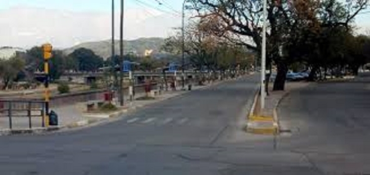 Este mi&eacute;rcoles sigue el paro de colectivos en Jujuy