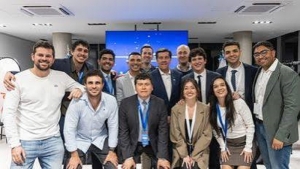 Sadir dialog&oacute; con j&oacute;venes universitarios y profesionales sobre la realidad y el futuro de Jujuy