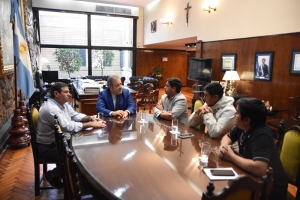 El vicegobernador Alberto Bernis recibi&oacute; al intendente de Caimancito
