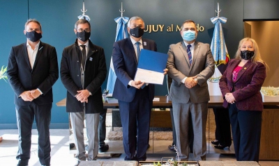 El Gobernador recibi&oacute; a diplom&aacute;ticos de Paraguay