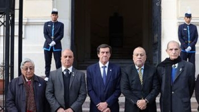 Reconocimiento a la Bandera Nacional de la Libertad Civil en su aniversario
