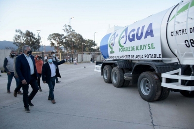 Entregan equipamiento que refuerza el trabajo de Agua Potable de Jujuy S.E.
