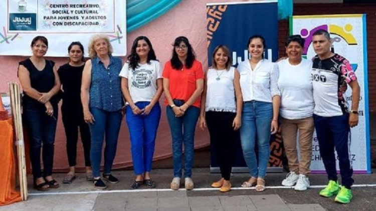 Centro Recreativo, social y cultural para J&oacute;venes y adultos con discapacidad en Puesto Viejo