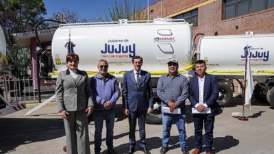 Sadir entreg&oacute; tanques atmosf&eacute;ricos para tres municipios