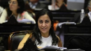 Mois&eacute;s logr&oacute; respaldo clave en diputados para que a los clubes barriales no les corten los servicios p&uacute;blicos