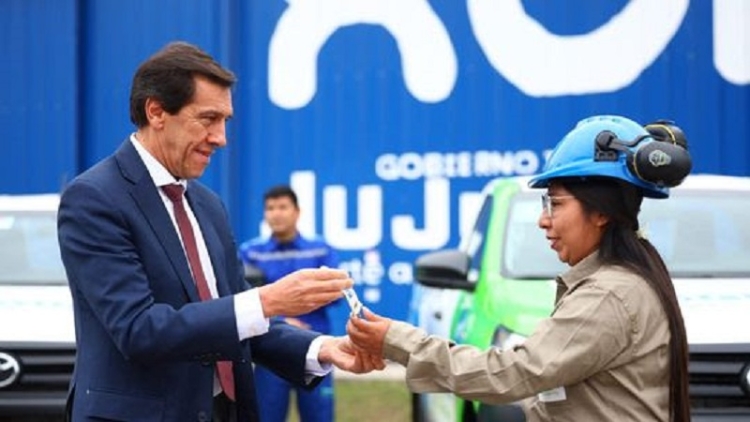 Sadir present&oacute; un ambicioso plan de inversi&oacute;n en agua y cloacas para toda la provincia