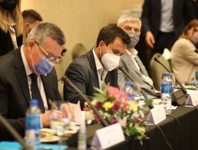 Posadas: "La apertura de fronteras y la conectividad marcar&aacute;n el regreso a la nueva normalidad del turismo"