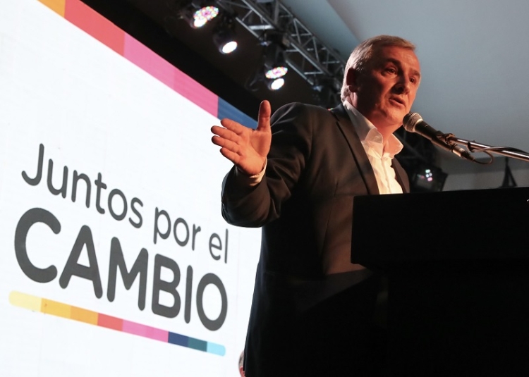 Morales reclam&oacute; "decisi&oacute;n pol&iacute;tica" y "coraje para combatir a las mafias"