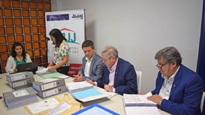 Cuatro empresas hicieron sus ofertas para construir "Torres de Luj&aacute;n"