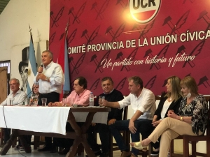 Morales: &ldquo;la gente quiere que nos hagamos cargo del pa&iacute;s en 2023 sin repetir errores&rdquo;