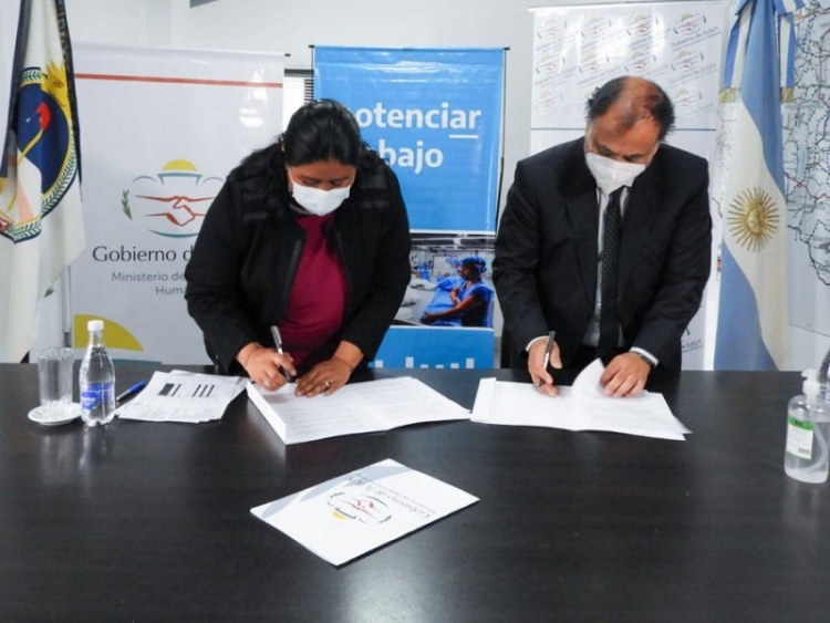 Firma de Convenio de Cooperaci&oacute;n entre Ministerio de Desarrollo Humano y Ministerio de Trabajo y Empleo