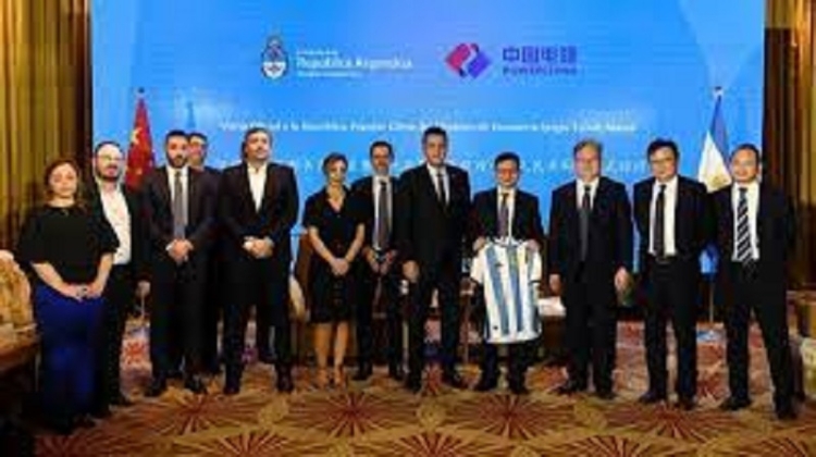 Massa acord&oacute; el desembolso de casi U$S 1.000 millones que se sumar&aacute;n a las reservas