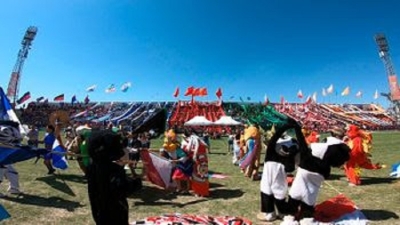 Segundo s&aacute;bado estudiantil con hinchadas, bailes y mucha diversi&oacute;n