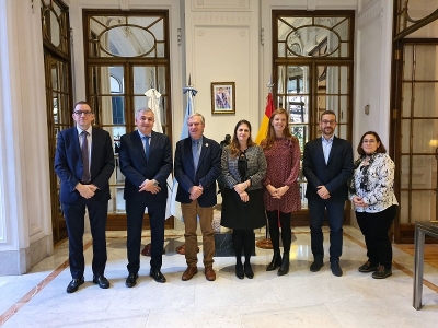 Morales present&oacute; ante inversores espa&ntilde;oles el potencial del desarrollo energ&eacute;tico juje&ntilde;o y argentino
