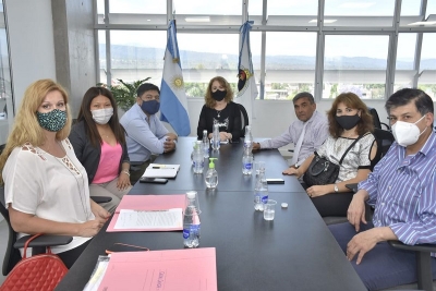 Educaci&oacute;n y ANSES acuerdan agilizaci&oacute;n en tr&aacute;mites para docentes