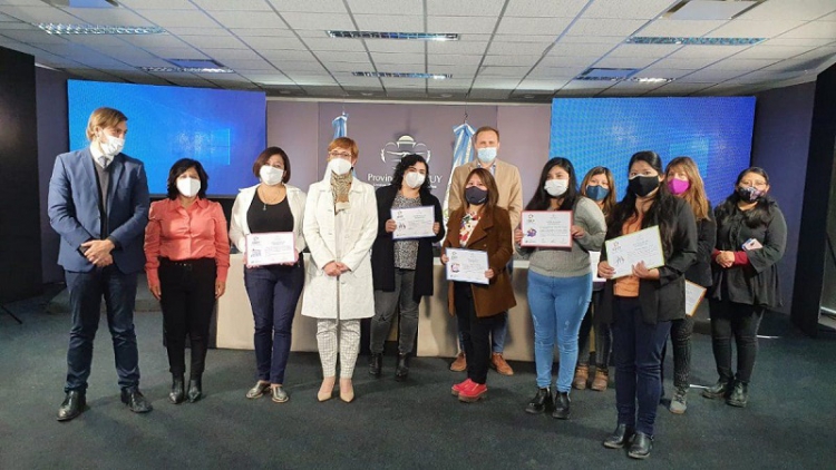 EDEP: entregaron certificados a 347 egresados