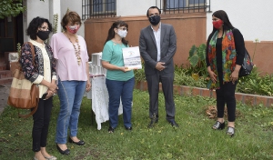Entrega de minuta por 10&deg; aniversario del refugio transitorio &ldquo;un lugar de esperanza&rdquo;