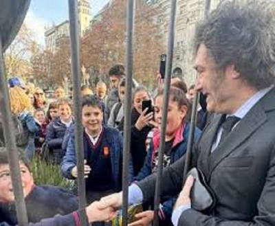 Milei disertar&aacute; en la Expo EFI en la Rural y en el Congreso Econ&oacute;mico Argentino