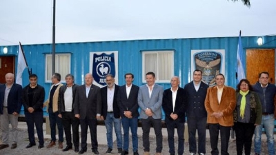 Los ministros Sadir y Mart&iacute;n inauguraron un destacamento policial en Altos del Zapla