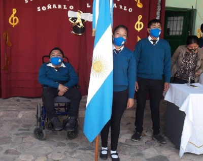 Reconocimiento a estudiante de Hospitalaria y Domiciliaria