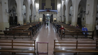 Habilitan los oficios religiosos en lugares cerrados con aforo del 30 por ciento