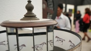 Explora el S&eacute;ptimo Arte: Arte Cin&eacute;tico y Realidad Virtual en Plaza Vilca