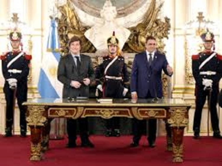 El Gobierno anticip&oacute; que apelar&aacute; en caso de que la Justicia no acepte reimprimir las boletas