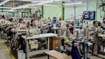 El Gobierno avanza en la conversi&oacute;n de planes sociales en empleo genuino