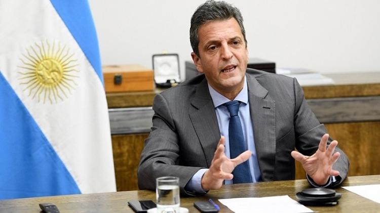 Massa dialog&oacute; con dirigentes sindicales sobre la situaci&oacute;n econ&oacute;mica y las obras sociales
