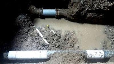 Detectan ejecuci&oacute;n de conexi&oacute;n clandestina de agua y cloaca que perjudic&oacute; a todo el Barrio Savio de Palpal&aacute;