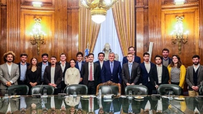 Morales, con la nueva generaci&oacute;n de empresarios