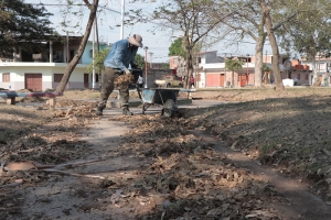 Contin&uacute;an las obras en los barrios que garantizan seguridad y mejoramientos en general