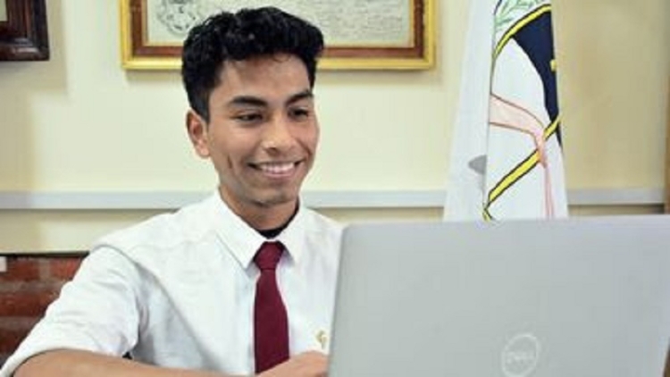 Estudiante de la ETP logra beca para formarse en instituci&oacute;n universitaria de EEUU