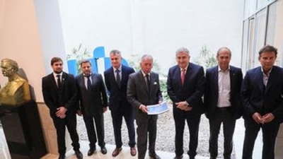 Morales, con industriales de todo el pa&iacute;s